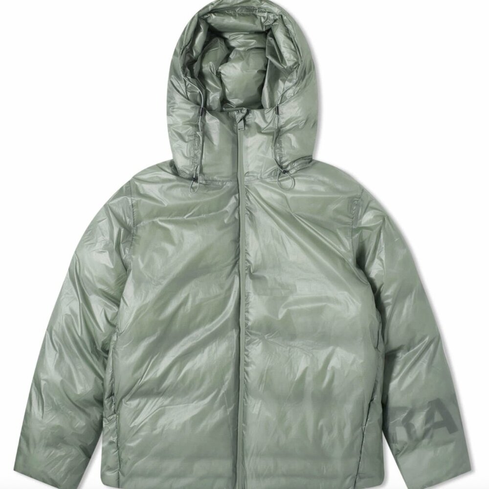 Rains logo puffer. new W/O tag. haze color, original price $600. size M